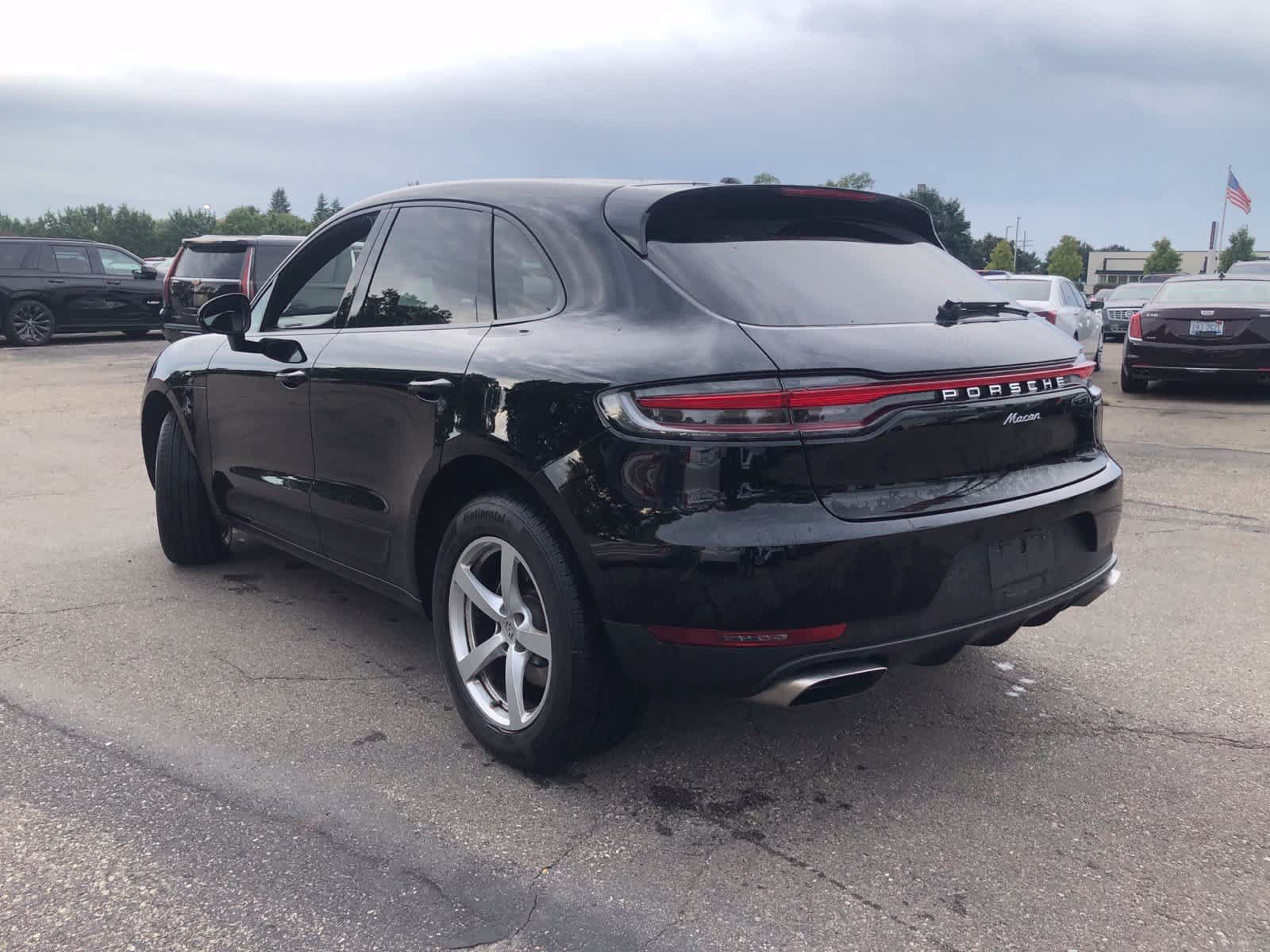 Used 2021 Porsche Macan AWD/4WD image 5