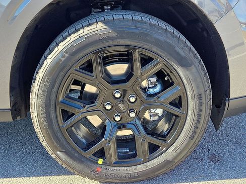 New 2026 Ford Maverick Lariat w/ Black Appearance Package AWD/4WD image 7