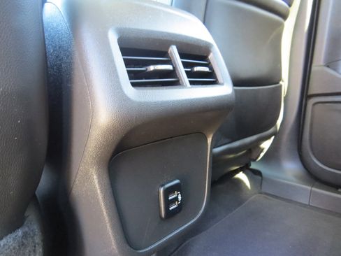 Used 2018 GMC Terrain SLT w/ Preferred Package image 17