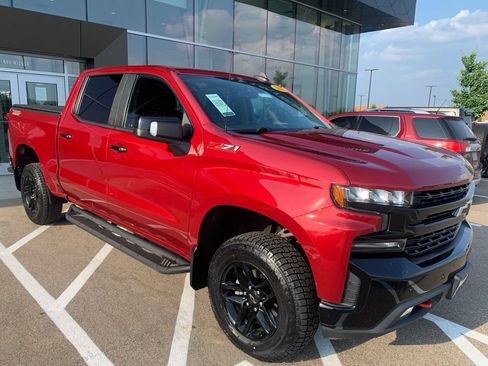 Used 2020 Chevrolet Silverado 1500 LT Trail Boss AWD/4WD image 10