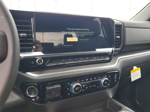 New 2026 GMC Sierra 1500 SLT w/ SLT Premium Package image 16