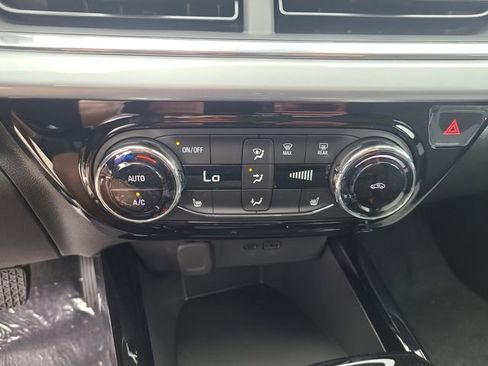 New 2026 Chevrolet Trax LT w/ Driver Confidence Package image 31