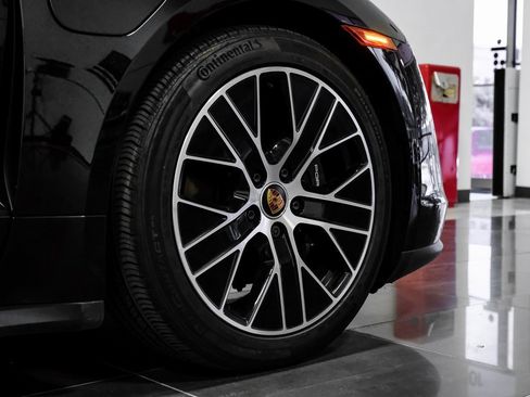 Used 2023 Porsche Taycan w/ Premium Package image 64