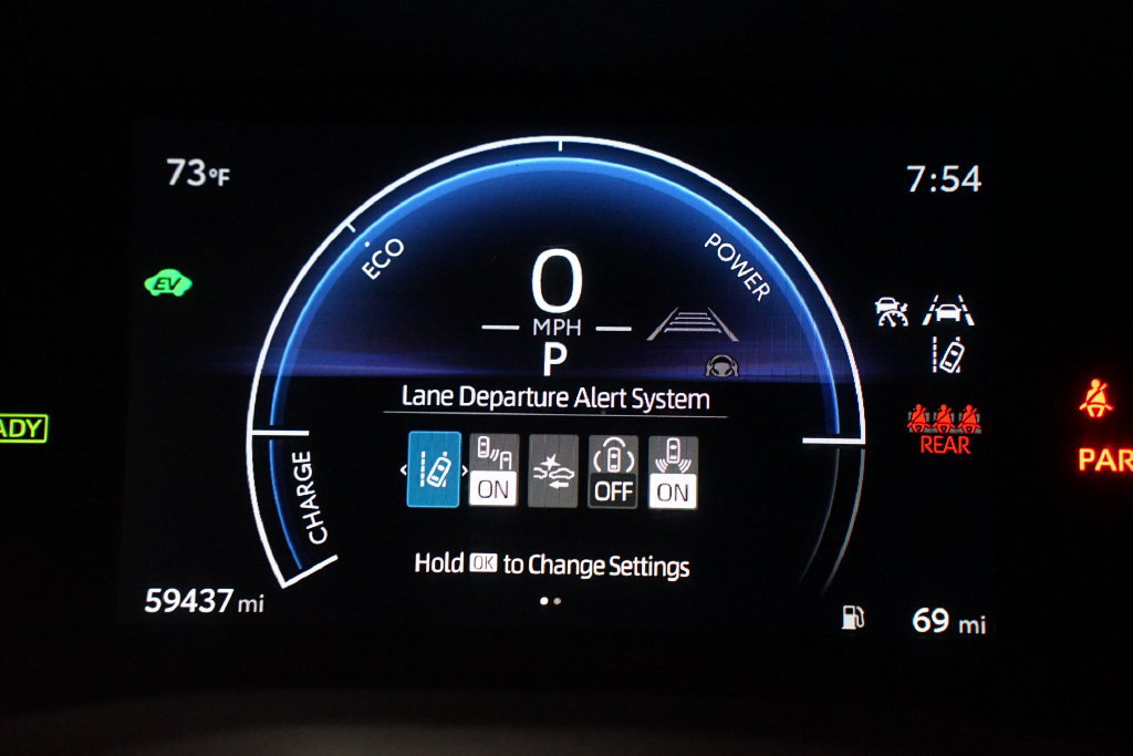Certified 2025 Toyota Camry SE FWD image 16