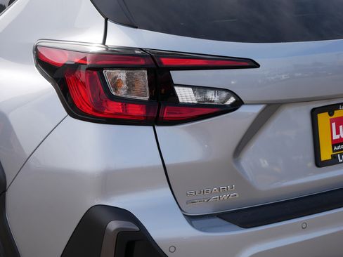 Certified 2025 Subaru Crosstrek 2.5i Limited w/ Popular Package #3A image 17