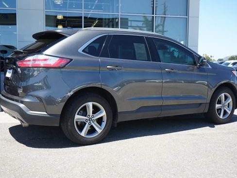 Used 2019 Ford Edge SEL w/ Equipment Group 201A FWD image 9