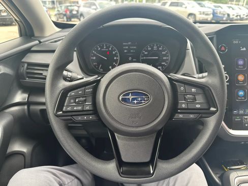Used 2025 Subaru Crosstrek 2.5i Premium AWD/4WD image 15