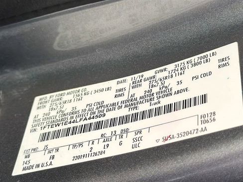 Used 2020 Ford F150 XLT w/ Equipment Group 302A Luxury AWD/4WD image 36