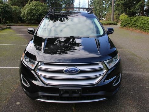 Used 2016 Ford Edge Titanium image 11