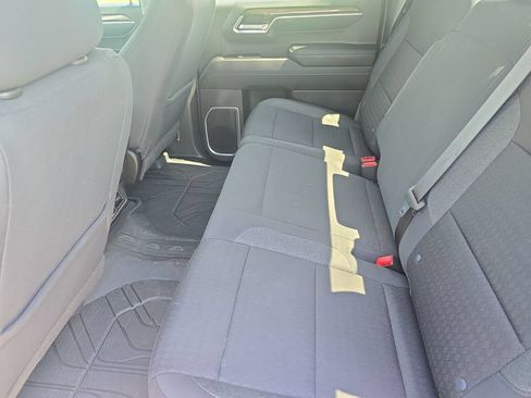 Used 2023 Chevrolet Silverado 1500 LT AWD/4WD image 14