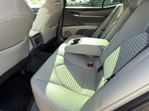 Used 2023 Toyota Camry SE w/ Cold Weather Package AWD/4WD image 16