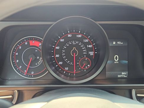 Used 2023 Hyundai Elantra SEL FWD image 28
