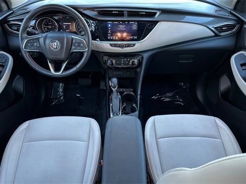 Used 2022 Buick Encore GX Preferred image 4