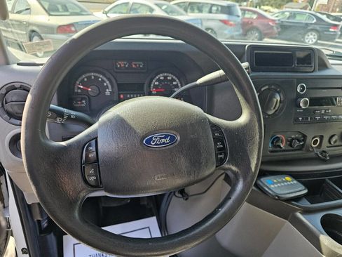 Used 2014 Ford E-250 and Econoline 250 w/ Commercial Cargo Van Package image 16