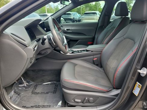 Used 2023 Hyundai Sonata SEL Plus FWD image 13