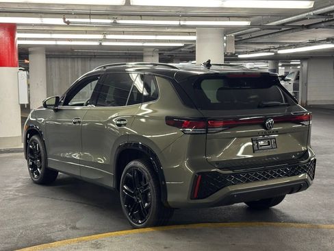 New 2026 Volkswagen Tiguan SE R-Line AWD/4WD image 5