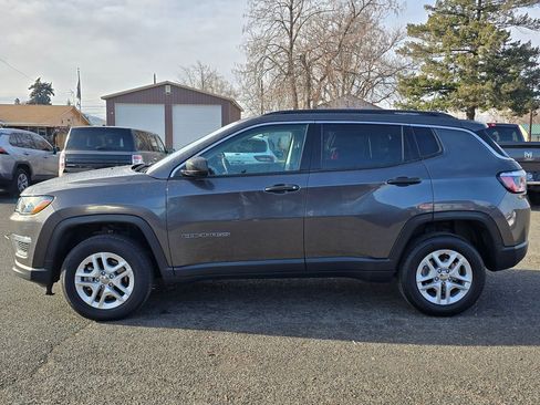 Used 2021 Jeep Compass Sport w/ Cold Weather Group image 2