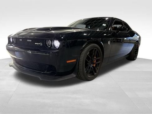 Used 2019 Dodge Challenger SRT Hellcat w/ Plus Package image 1
