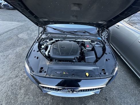 Used 2018 Volvo V90 T5 Cross Country w/ Convenience Package image 25