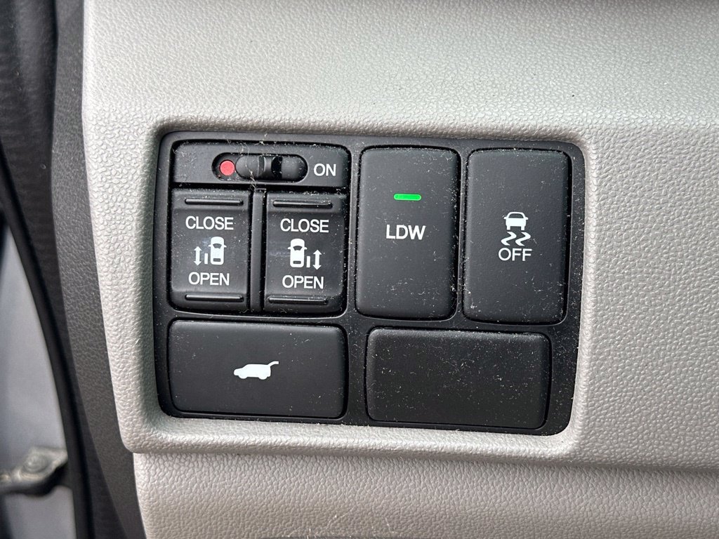Used 2016 Honda Odyssey EX-L image 18