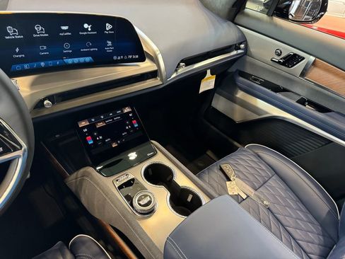 New 2026 Cadillac Vistiq Premium Luxury image 28