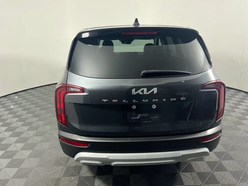 Certified 2022 Kia Telluride LX FWD image 4