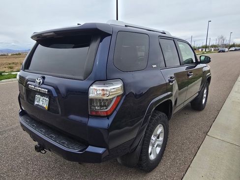 Used 2016 Toyota 4Runner SR5 Premium image 5
