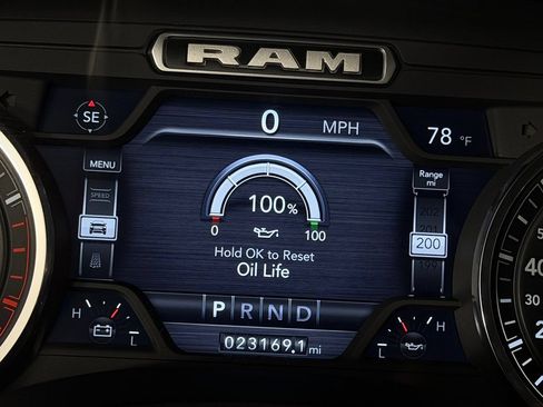 Used 2024 RAM 2500 Laramie AWD/4WD image 14