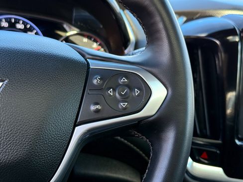 Used 2023 Chevrolet Traverse Premier w/ Redline Edition image 39