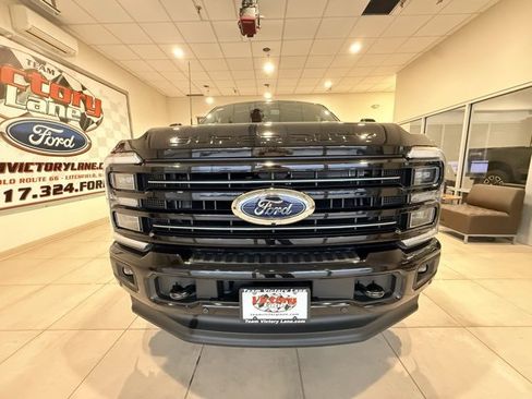 New 2025 Ford F350 Platinum image 2