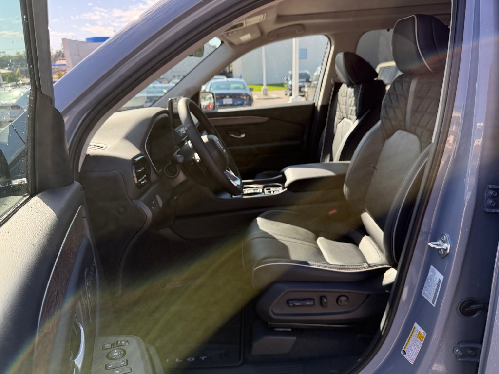 New 2026 Honda Pilot Elite image 14