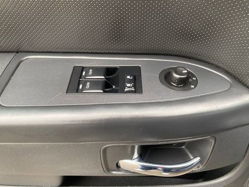 Used 2014 Dodge Challenger R/T image 14