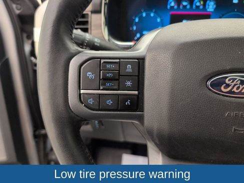 Used 2024 Ford F150 Lariat w/ FX4 Off-Road Package image 44