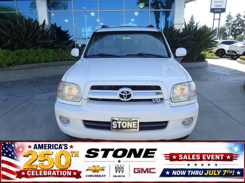 Used 2006 Toyota Sequoia Limited RWD image 2