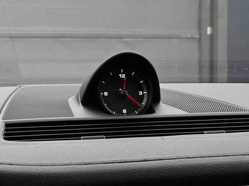 Certified 2023 Porsche Panamera 4S AWD/4WD image 12