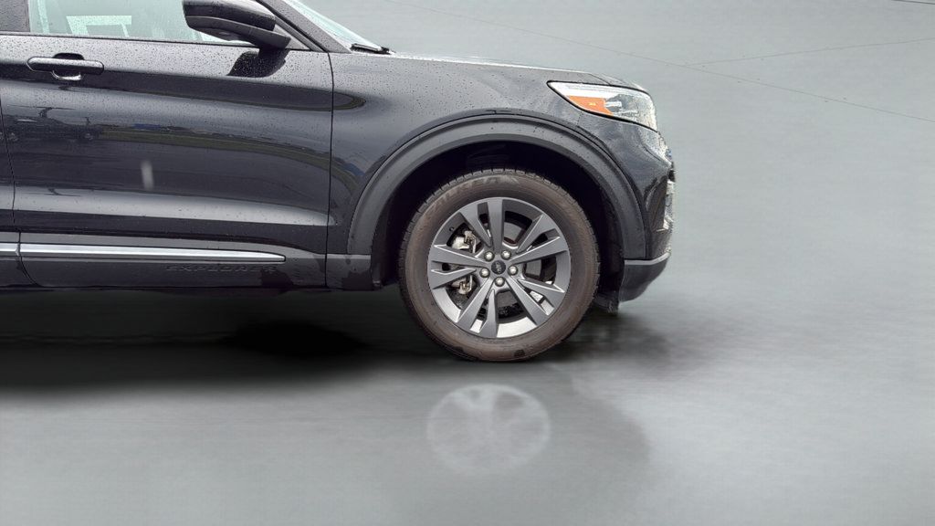 Certified 2024 Ford Explorer XLT w/ Equipment Group 202A AWD/4WD image 33