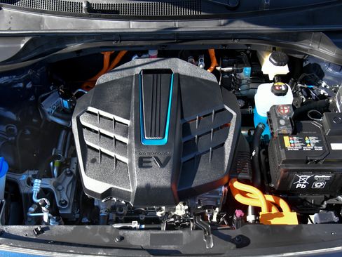 Used 2022 Kia Niro EX image 45