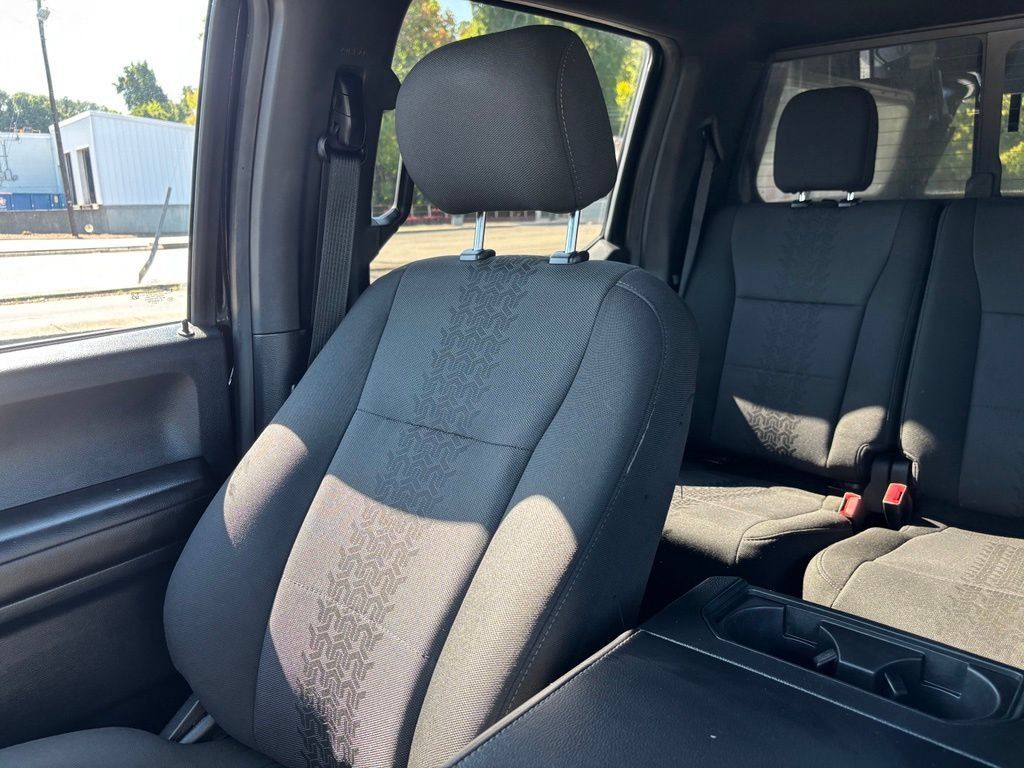 Used 2018 Ford F150 XLT w/ Equipment Group 302A Luxury AWD/4WD image 42