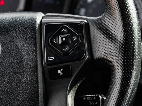 Used 2017 Toyota Tacoma TRD Off-Road w/ Premium & Technology Package image 35