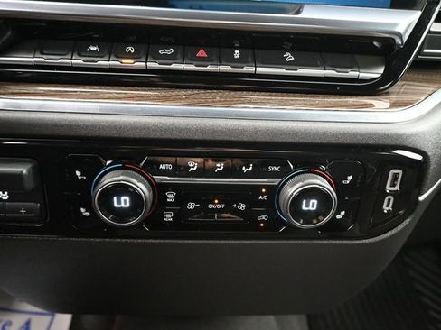 Used 2023 Chevrolet Silverado 1500 RST w/ Z71 Off-Road Package image 17