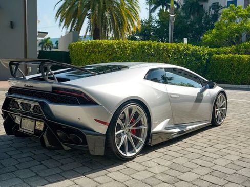 Used 2015 Lamborghini Huracan LP 610-4 AWD/4WD image 27