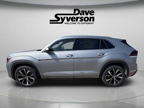 New 2026 Volkswagen Atlas Cross Sport SEL Premium R-Line AWD/4WD image 2