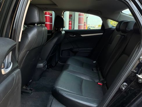 Used 2017 Honda Civic Touring image 13
