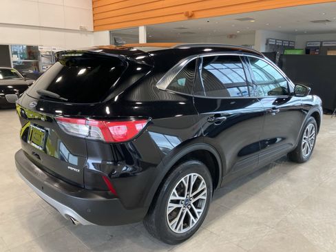 Used 2021 Ford Escape SEL w/ Technology Package image 5