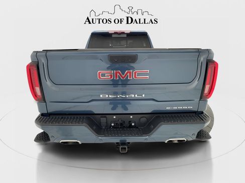 Used 2024 GMC Sierra 1500 Denali w/ Technology Package AWD/4WD image 9
