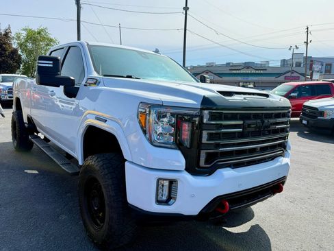 Used 2020 GMC Sierra 2500 AT4 w/ AT4 Premium Package AWD/4WD image 7