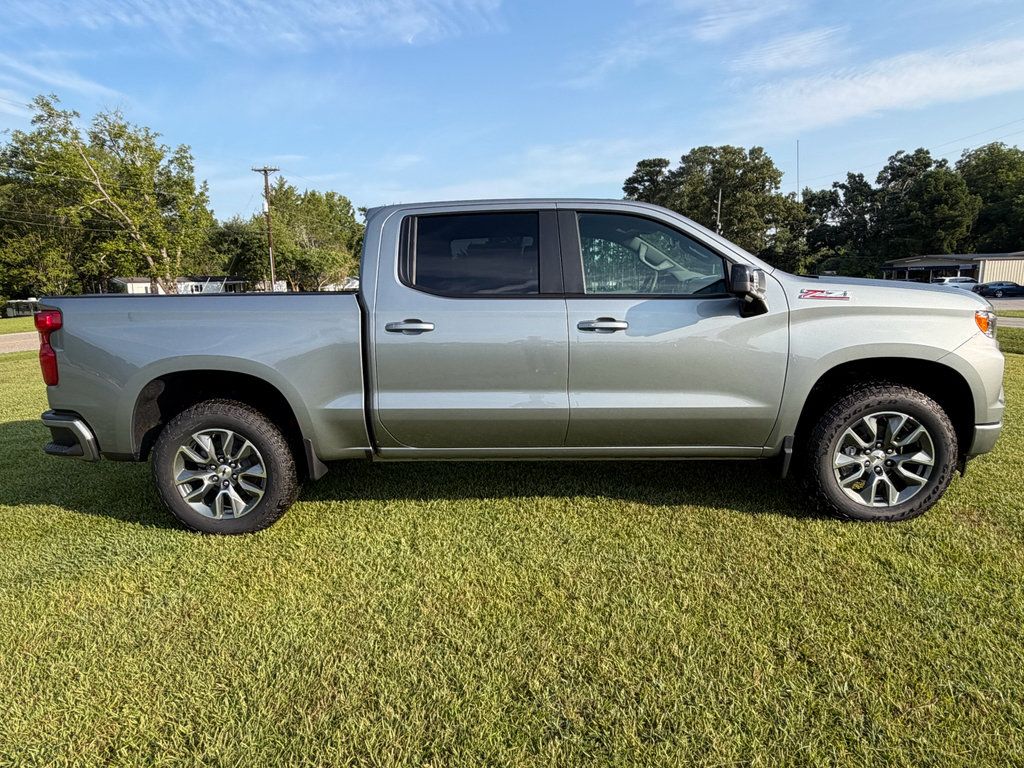 New 2026 Chevrolet Silverado 1500 RST AWD/4WD image 2