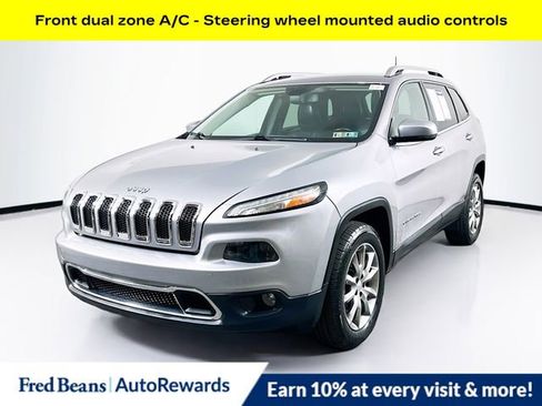 Used 2018 Jeep Cherokee Limited AWD/4WD image 3