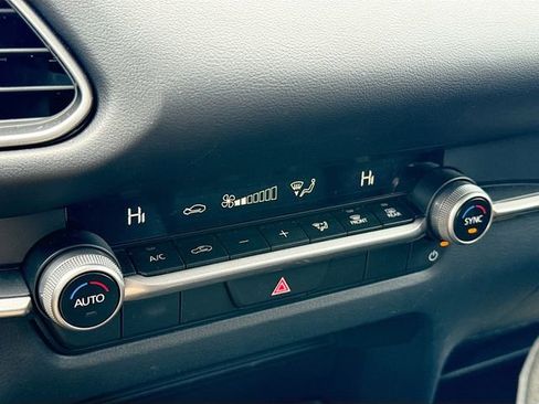 Used 2025 MAZDA CX-30 AWD 2.5 S w/ Select Sport Pkg image 17