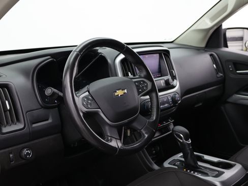 Used 2022 Chevrolet Colorado LT w/ Fleet Safety Package RWD image 15